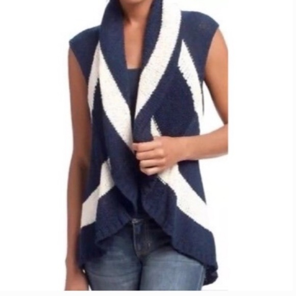 CAbi Sweaters - ♨️On Sale♨️ CAbi | Skipper Sweater #679